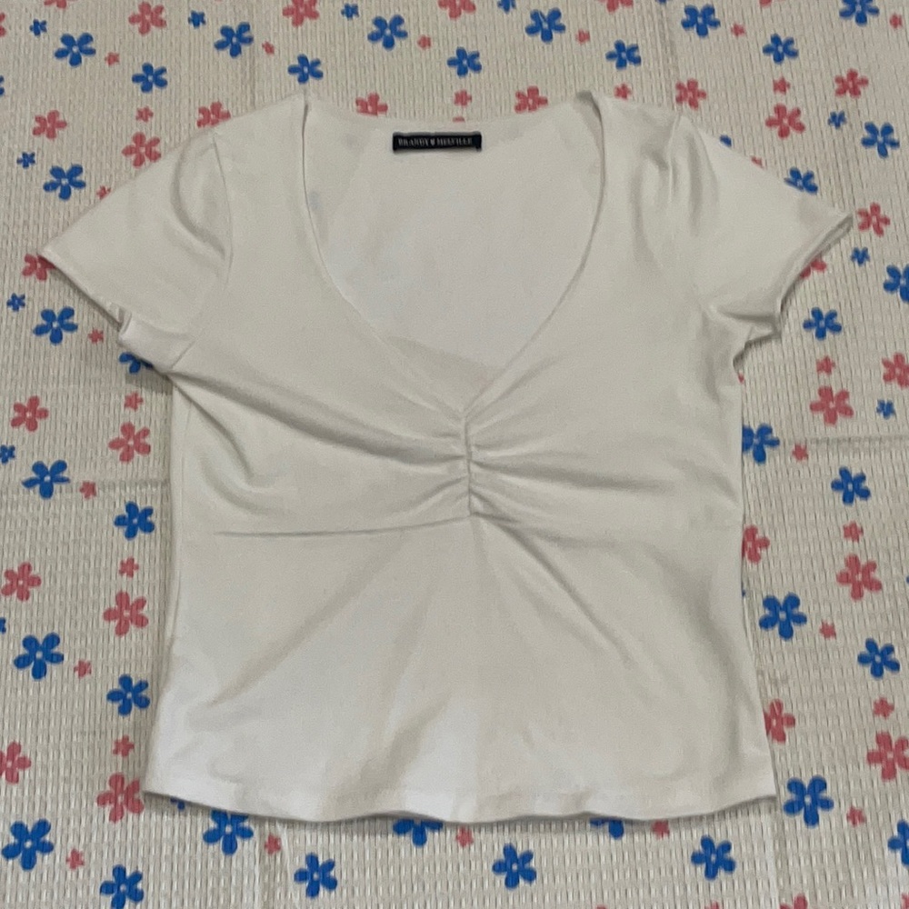 white gina top brandy melville